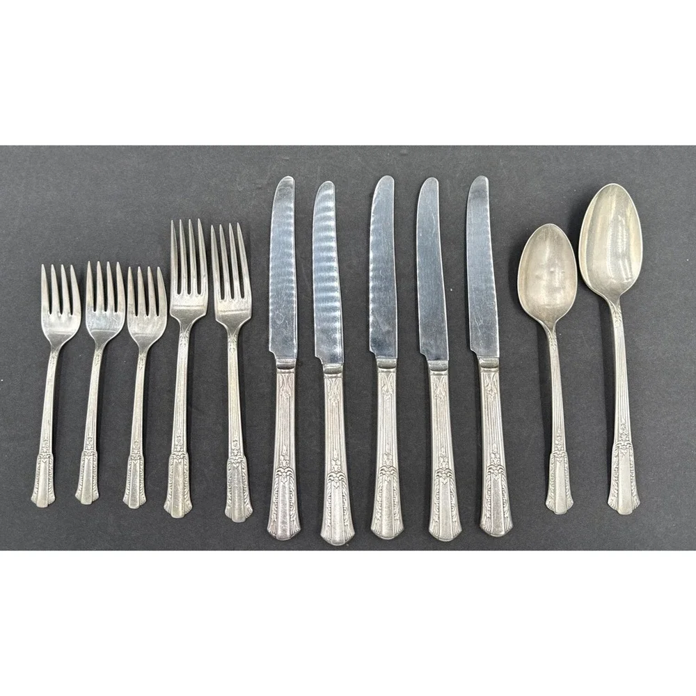 VTG WM Rogers silver plate Overlay 'treasure' Flatware 11 Spoon & Forks Knifes‎